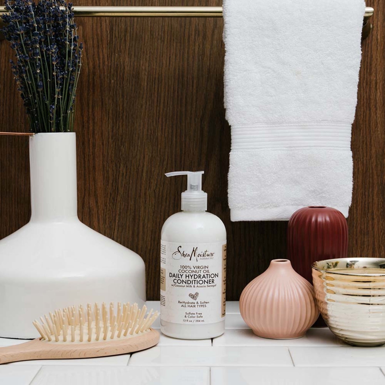 Shea Moisture 100% Virgin Coconut Oil Daily Hydration Conditioner 384ml