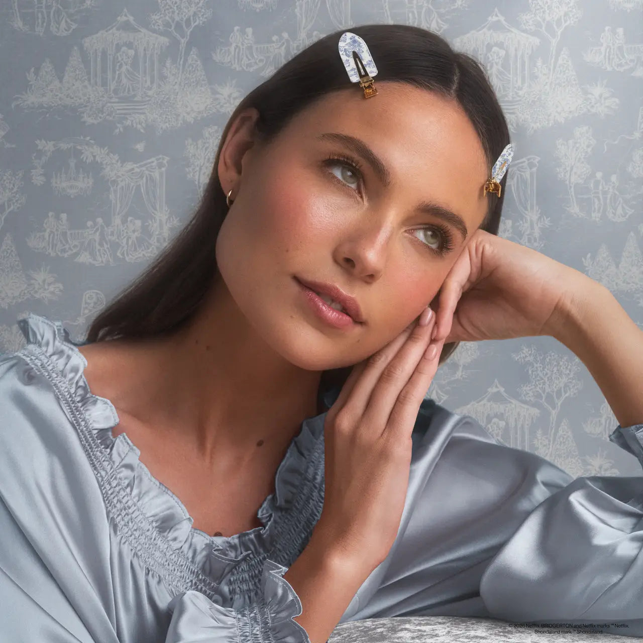 Kitsch Bridgerton X Creaseless Clips in Toile in Bloom