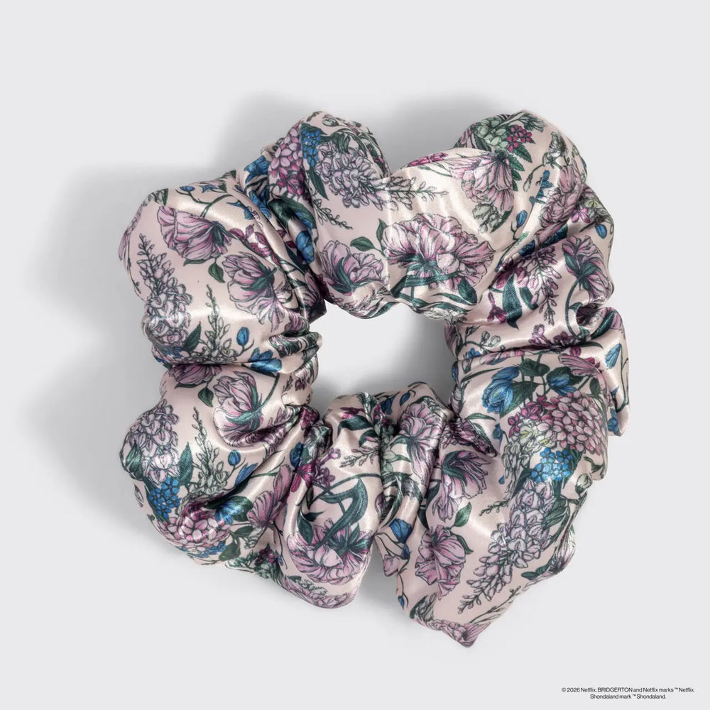 Kitsch Bridgerton X Satin Pillow Scrunchies in Toile in Bloom
