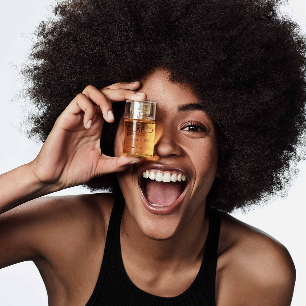Olaplex No. 7 Bonding Frizz Reduction and Heat Protection Hair Oil 30ml