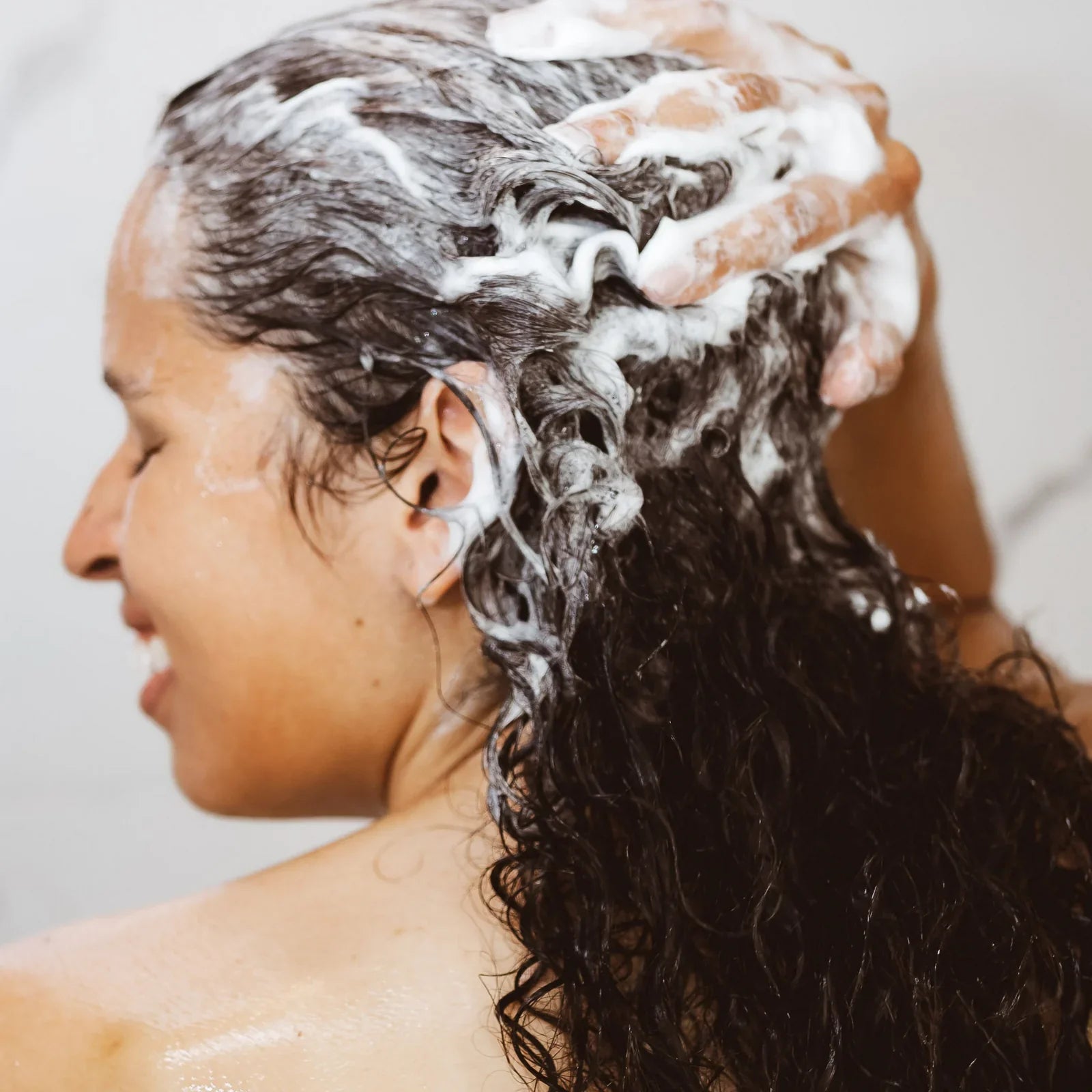 Adwoa Beauty Baomint  Moisturizing Shampoo